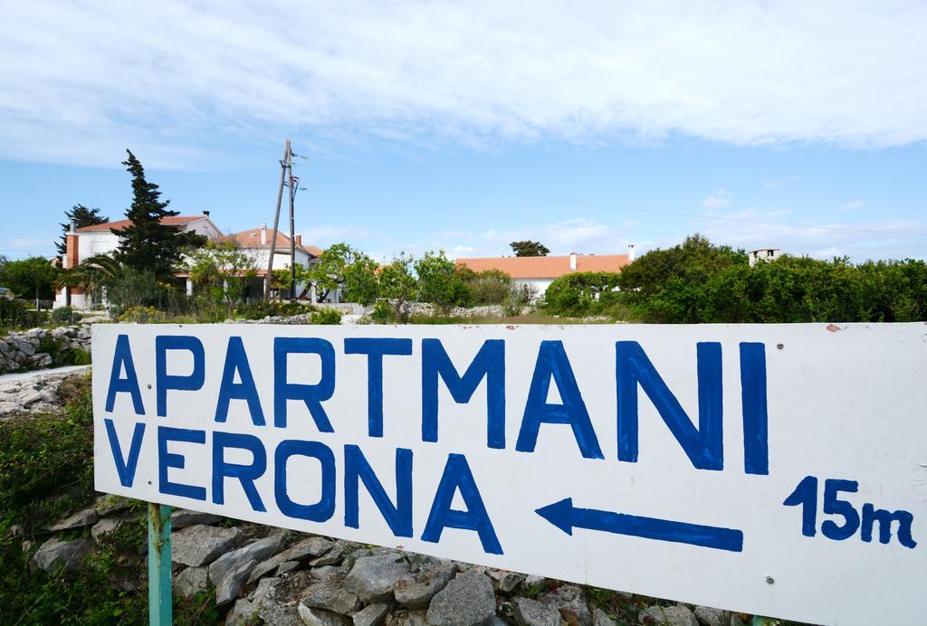 Apartments Katarina Вели Рат Екстериор снимка